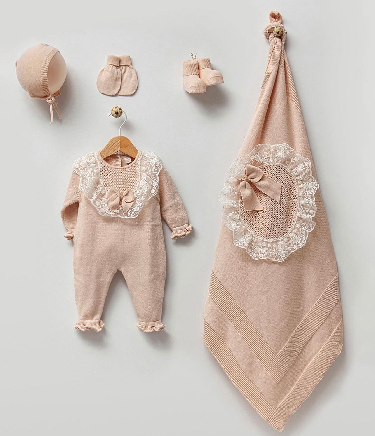 Newborn set